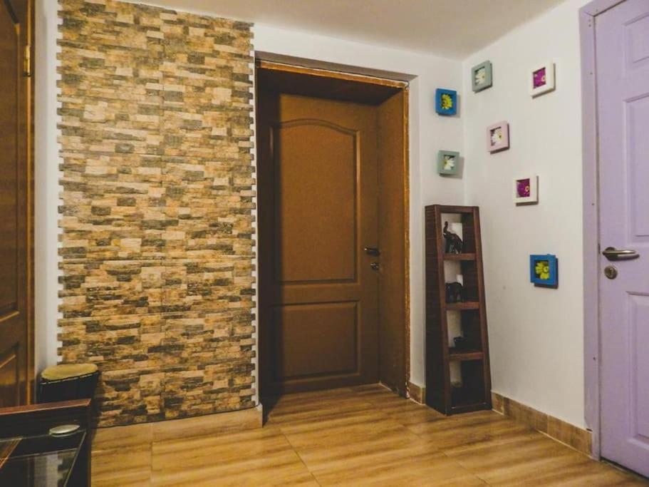 Top Center Studio 1 Софія Екстер'єр фото